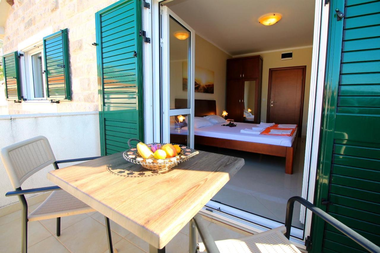 Guest House Villa Pastrovka Sveti Stefan Εξωτερικό φωτογραφία